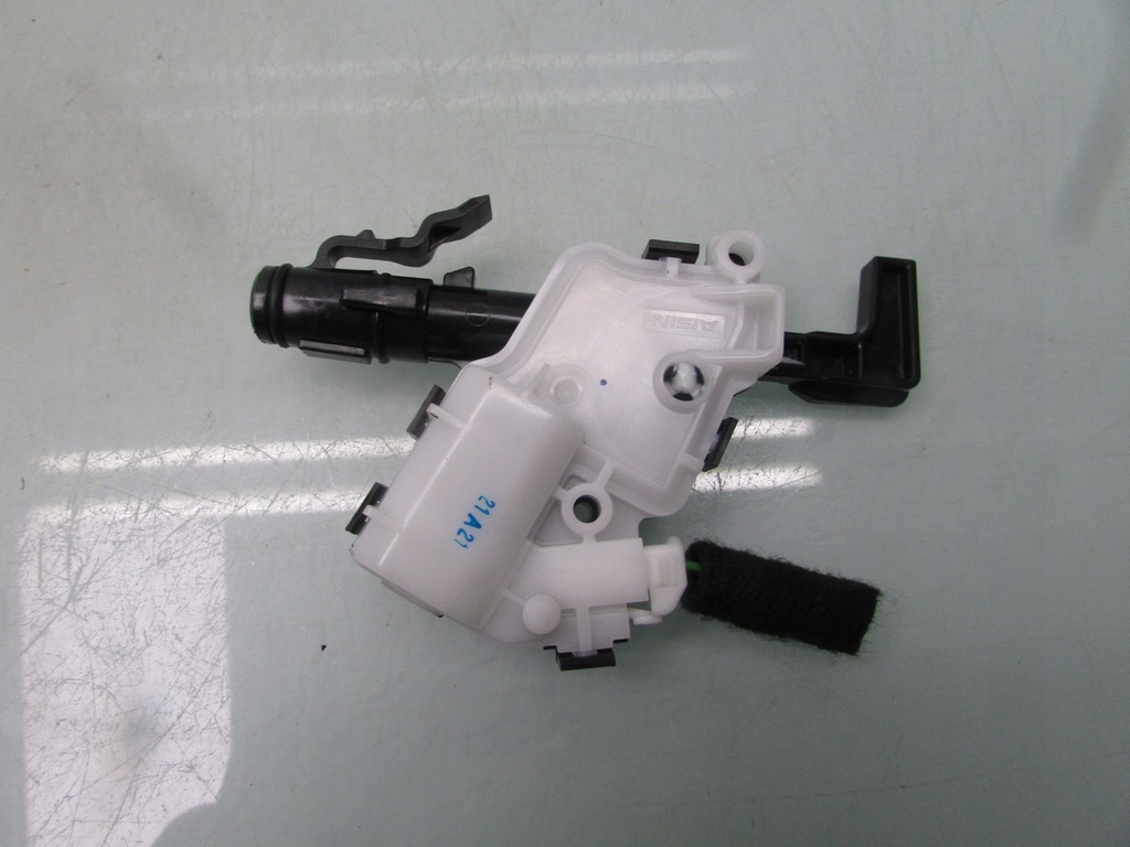 фото №1, Qashqai iii j12 21r привод крышка заливной топлива