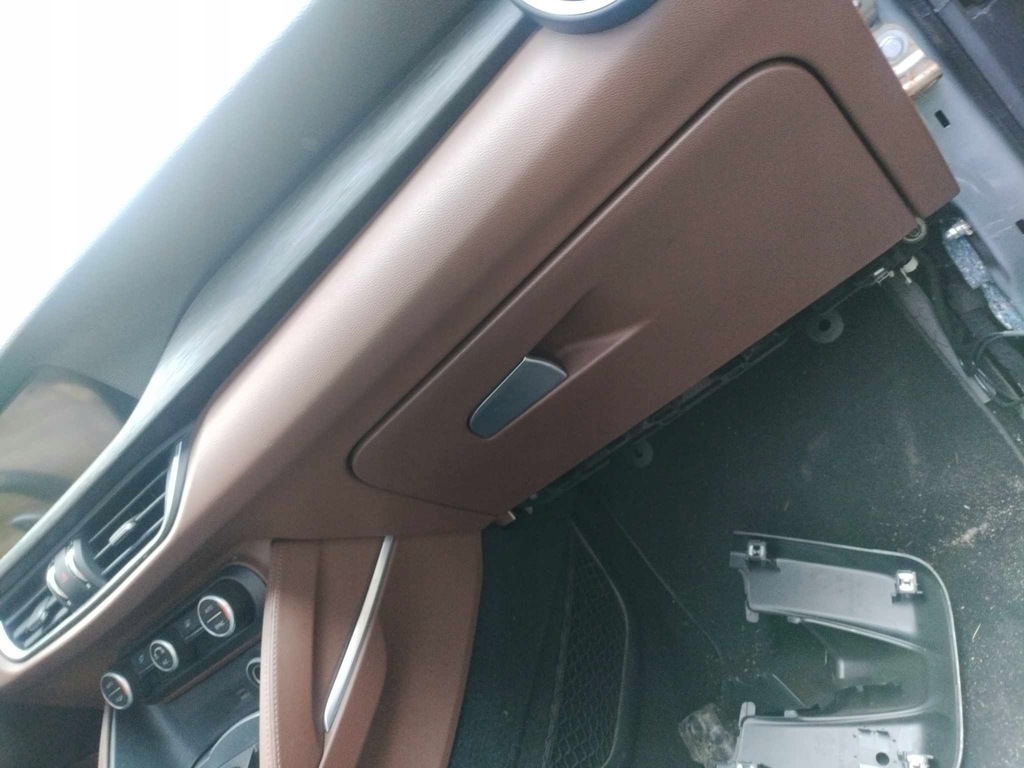 фото №6, Alfa romeo stelvio панель приладів консоль ремені подушка безпеки x