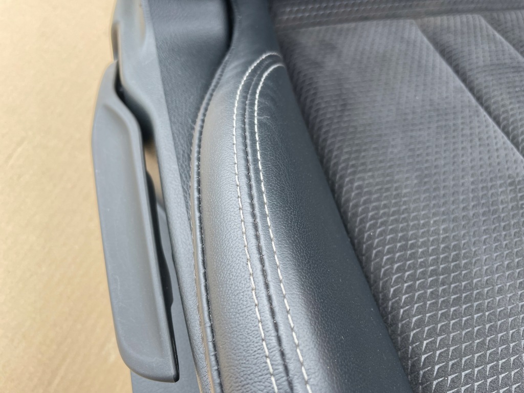 фото №5, Сиденья заднее сиденье audi a4 b9 lift s-line sedan кожа alcantara idealne комплект