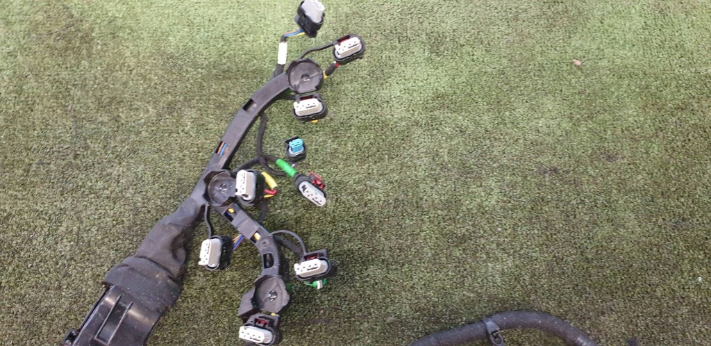 Tesla model y джгут електропроводка насоса тепла 2068767-00-c в Україні