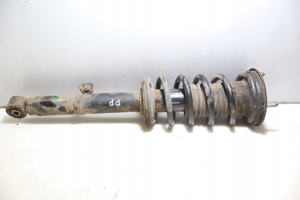 фото №1, Амортизационная стойка правый перед lexus is 2 ii 220 2.2d uk