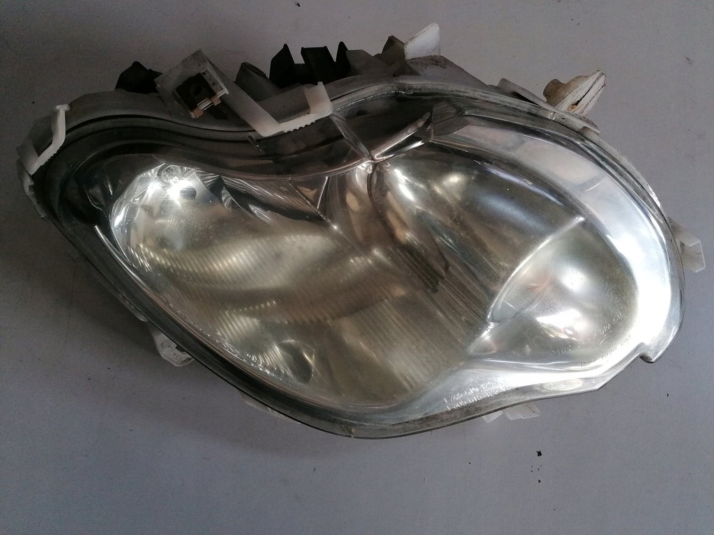 фото №1, Smart fortwo 450 lift лампа правая перед 03r. eu