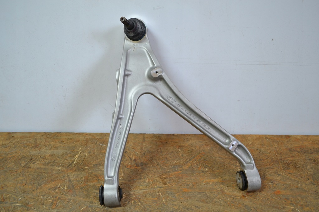 фото №1, Важіль лівий передній перед audi r8 420407155