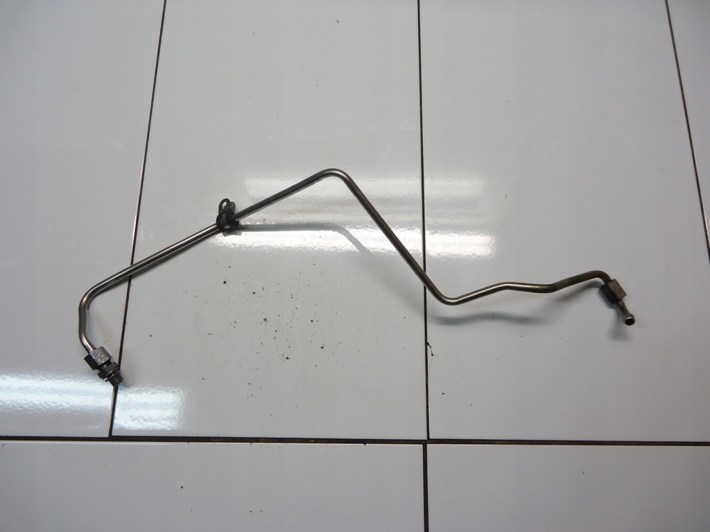 фото №1, Audi a4 b8 2.0tdi cag трубка масла турбины