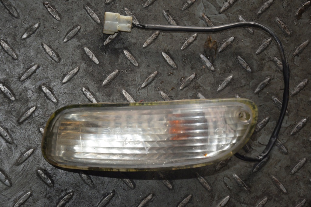 фото №1, Поворотник противотуманная фара левый kia sephia i