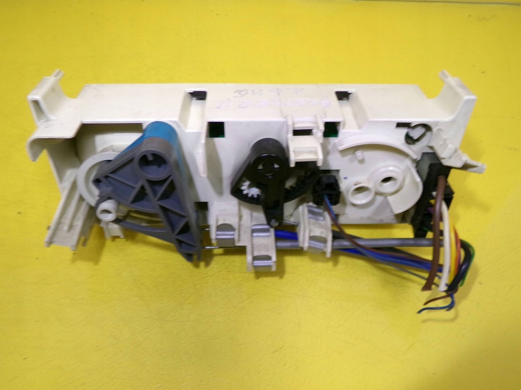 фото №7, Панель управление обдув peugeot partner 030807da nr122