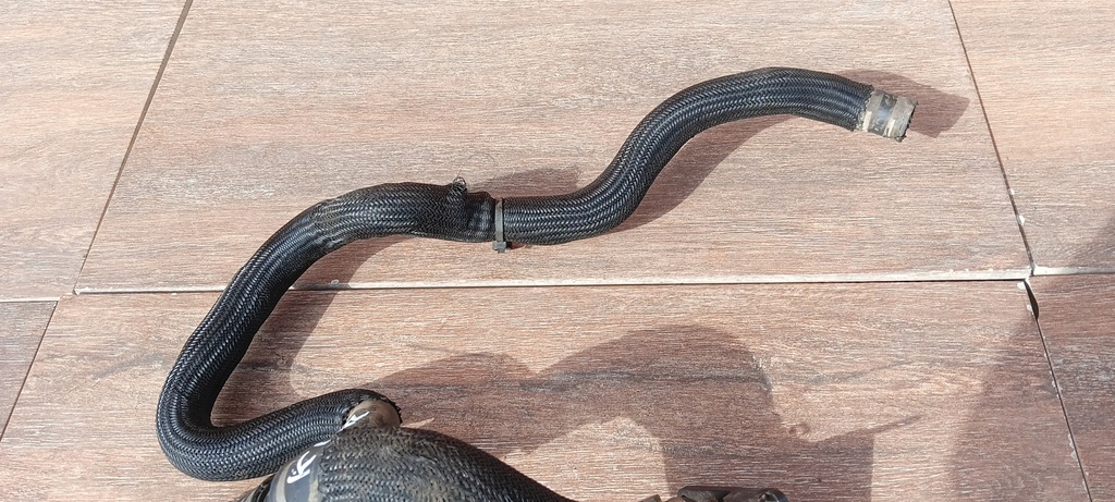 фото №8, Jeep cherokee v kl liberty 13-18r 2.0 m-jet патрубок шланг wąż wody