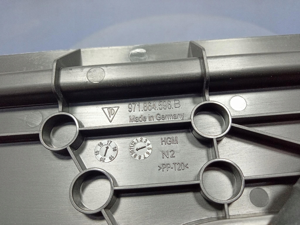 фото №6, Porsche panamera ii 971 захист багажника права 971864596b