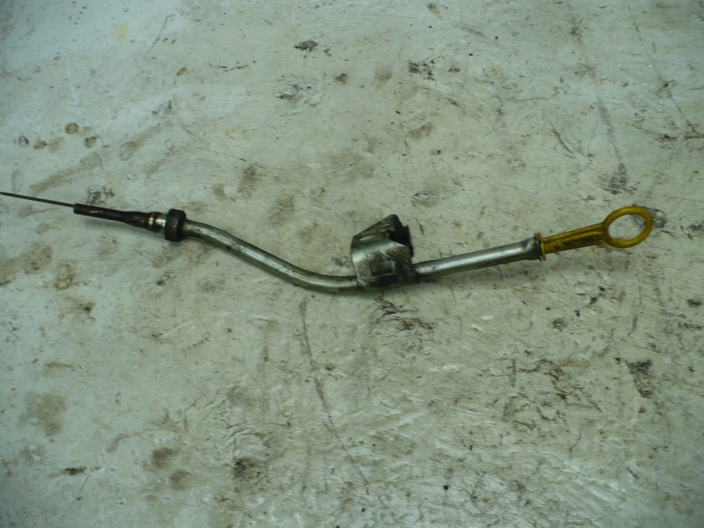 Купить Щуп щуп масла renault dacia 1.2 111510584r