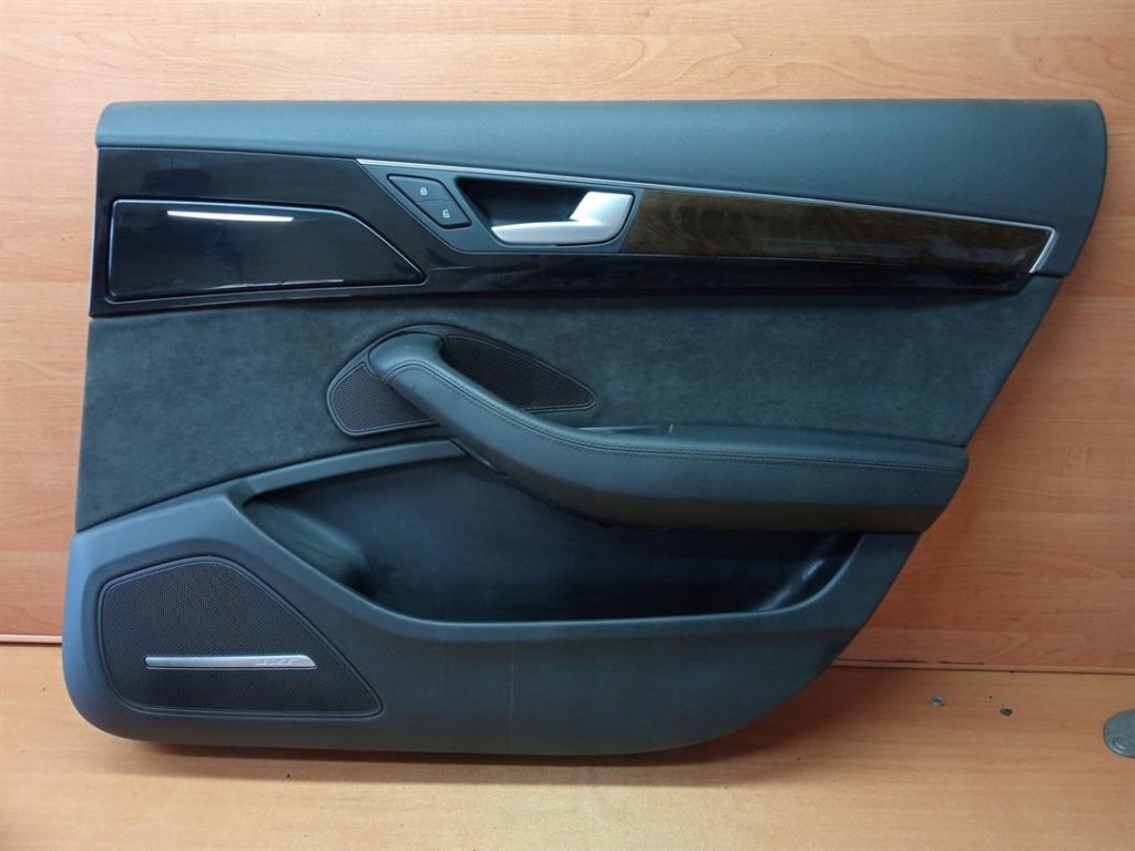 фото №1, Обшивка двері правий задній audi a8 d4 long