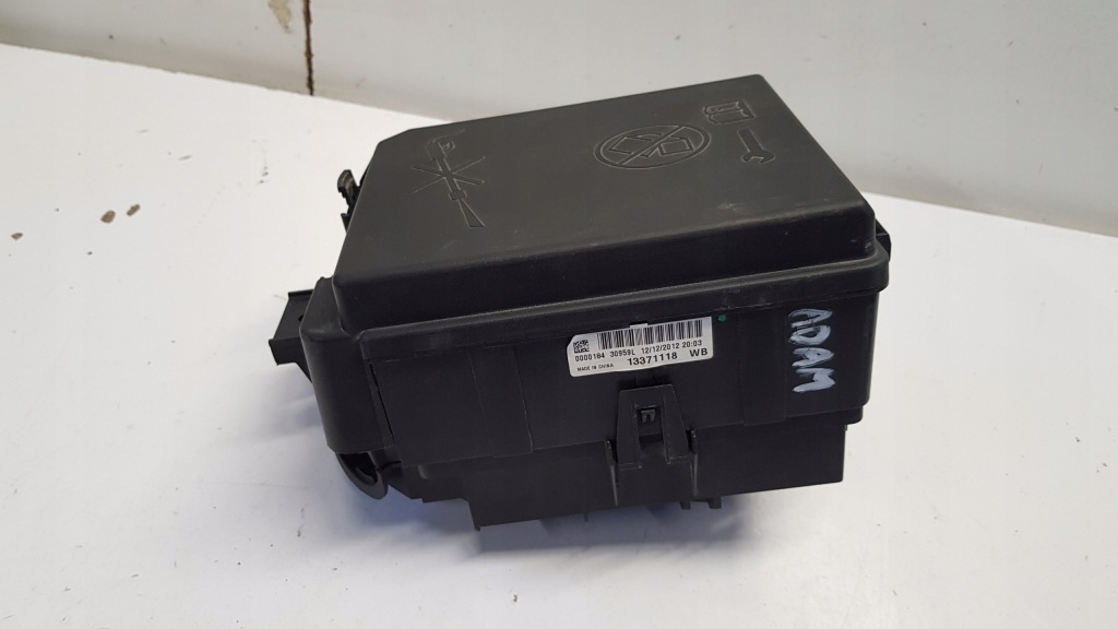 фото №1, Коробка предохранителей opel adam 1.2