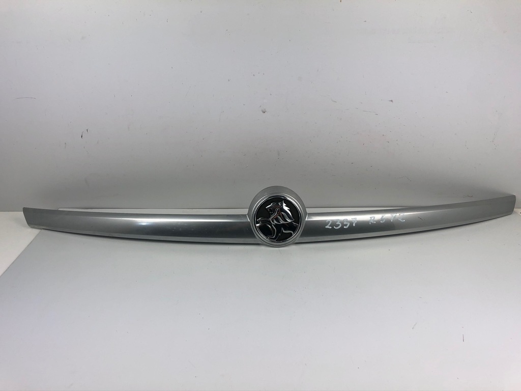 фото №1, Накладка крышки задней opel insignia a lift sedan