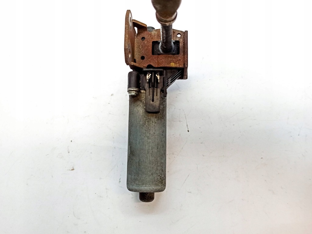 фото №6, Audi a4 s4 b8 8k 2009 перед сторона правая моторчик регулировки сиденье