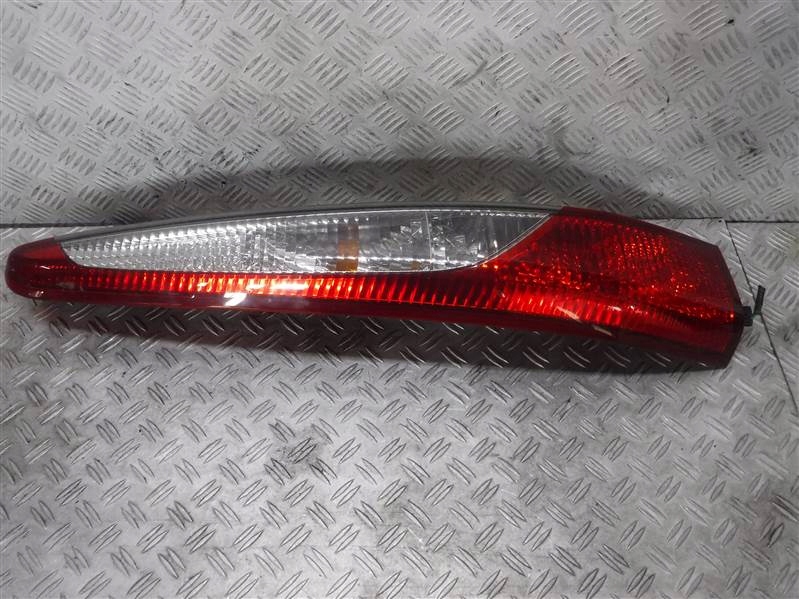 фото №1, Лампа левая задняя mitsubishi lancer vii kombi