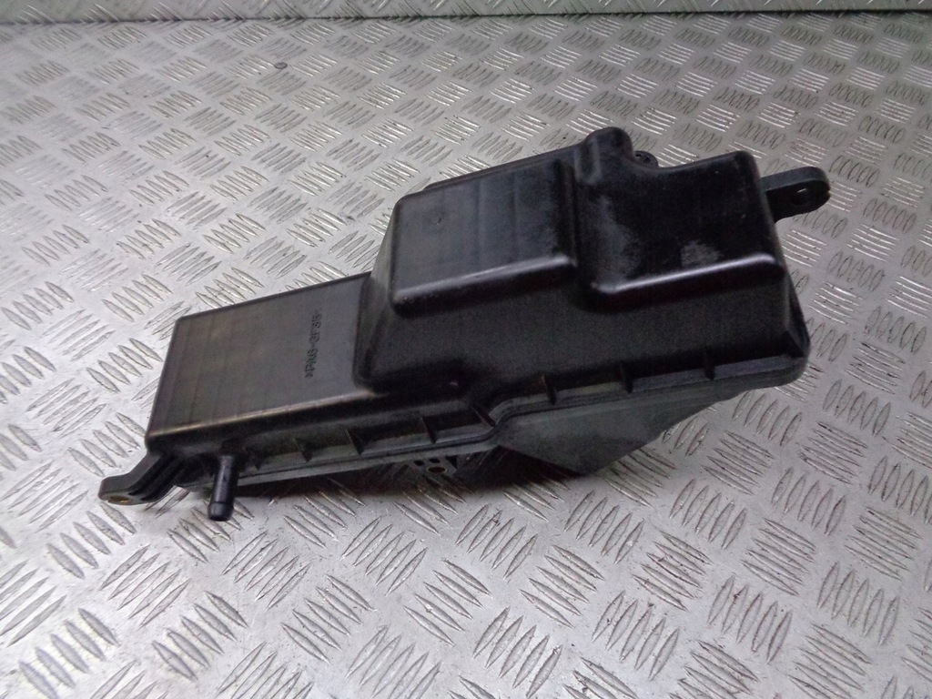 фото №1, Корпус фільтра повітря volvo v40 1.8