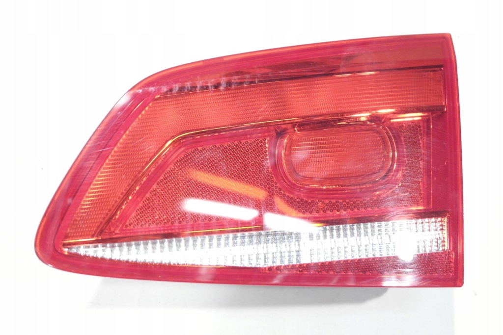 фото №1, Vw passat b7 лампа з кришки права 3af945094