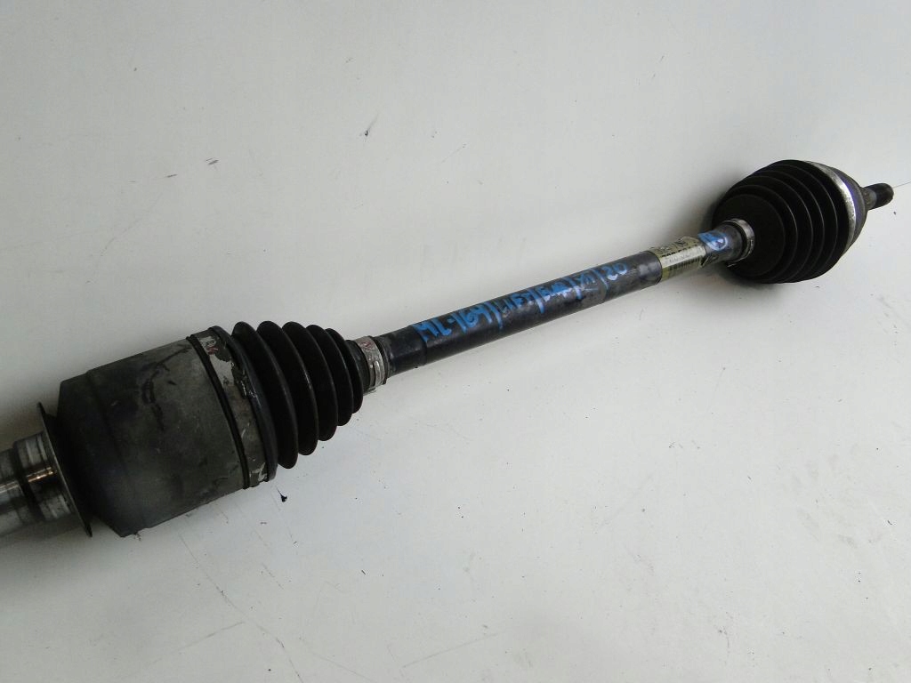 Mercedes ml 164 gl x164 приводной вал правая перед półośka Оригинал