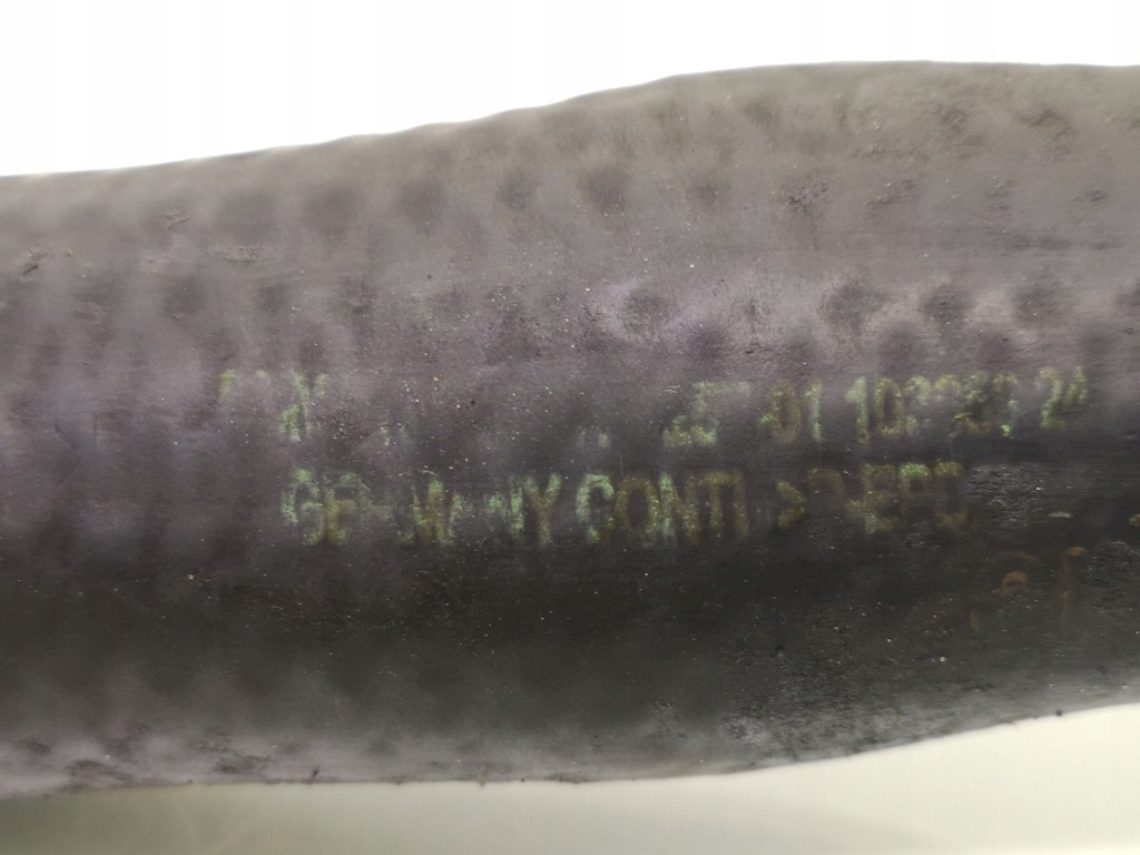 2004 bmw 5 e60 e61 шланг водяной турбонагнетателя 1433077 Киев