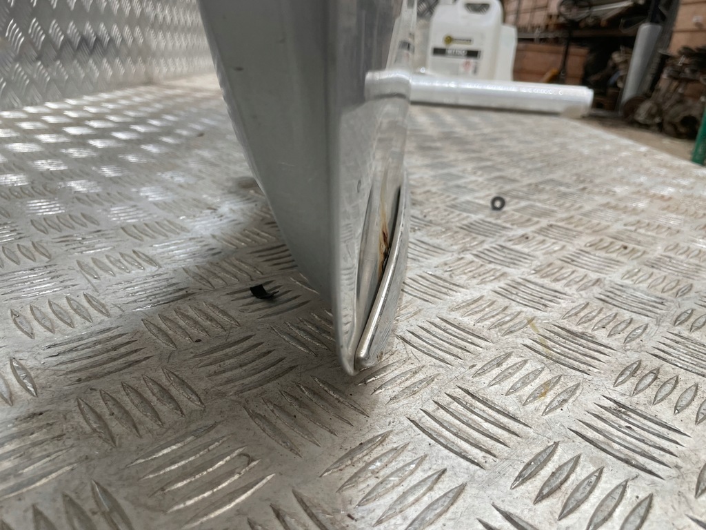 фото №13, Крышка багажника багажника vw volkswagen passat b6 kombi