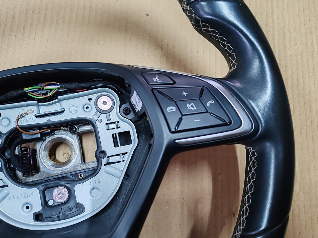 фото №10, Воздуховод кожаный кожа хороший состояние infiniti q30 15-20