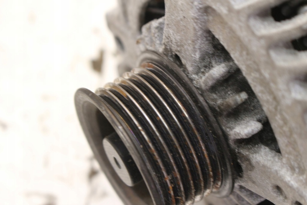 Купить Генератор 7640131 bmw x1 f48 2.0 d