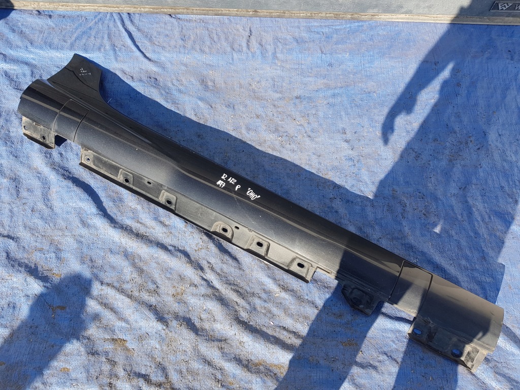 Купить Молдинг порог правая mercedes slk r172 w172 c197 197 1726980354