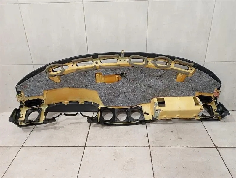 Приборная панель приборная ferrari 360 f131 65533000 rhd niebieska кожа в Украине