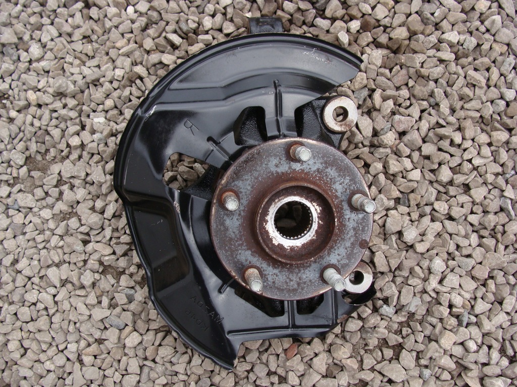 фото №1, Поворотний кулак права mazda 3 bm 2.2