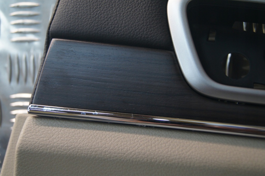 фото №9, Jeep grand cherokee wk2 обшивка дверь правый задняя