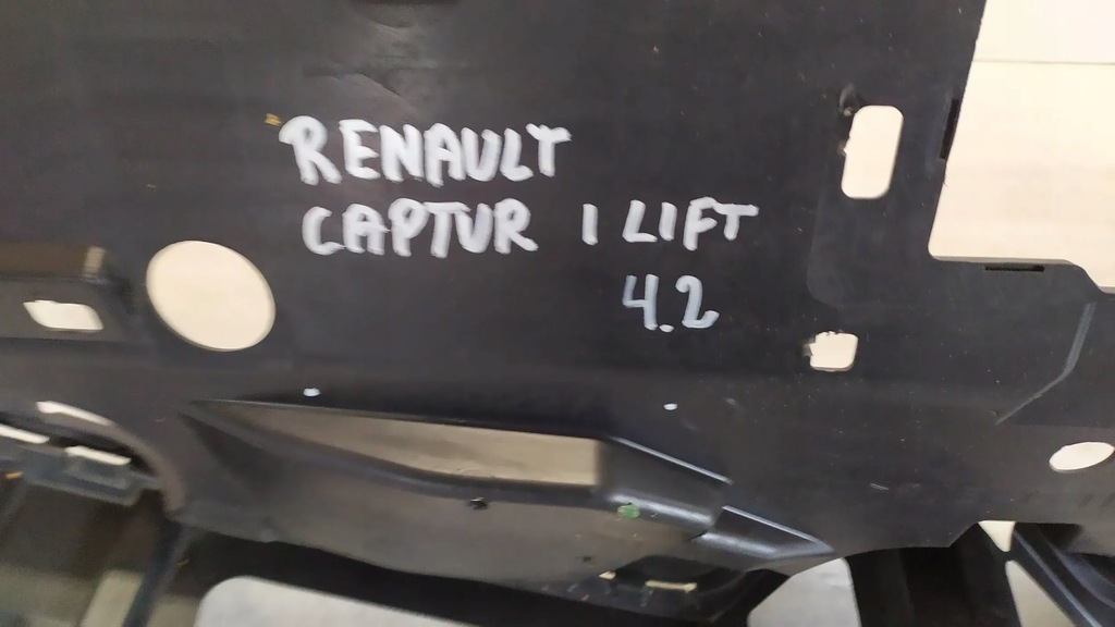 фото №12, Решётка радиатора усилитель решетка перед renault captur i lift