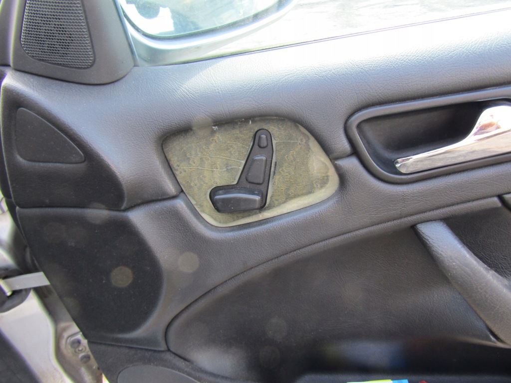 Купити Mercedes w208 clk lift сидіння лівий правий заднє сидіння задня оббивка двері шкіра