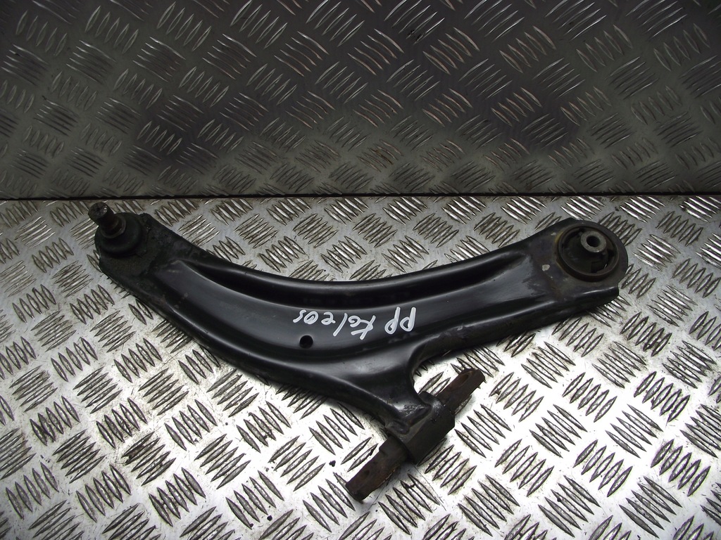 фото №1, Рычаг правый перед koleos 2.0dci 08r