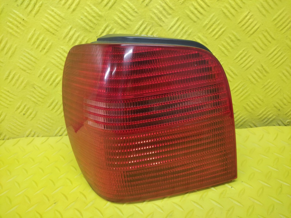 фото №1, Vw polo лампа лівий задня