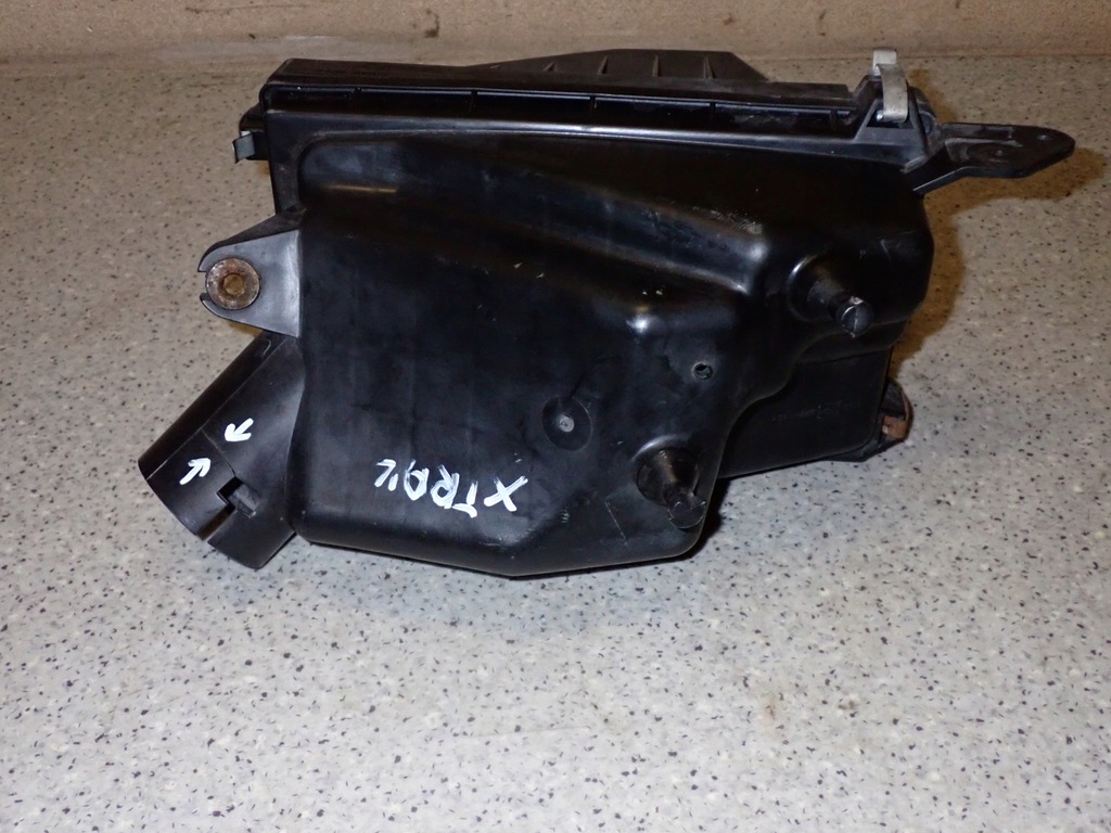 фото №4, Nissan xtrail 01 -2.2d корпус фильтра воздуха