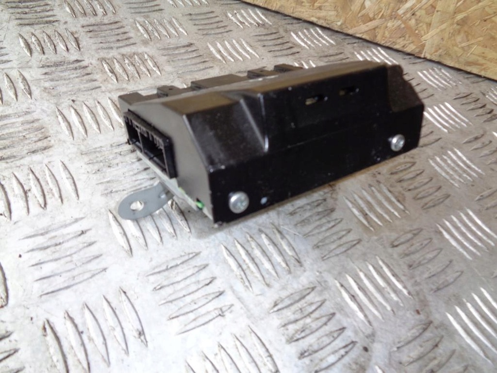 фото №2, Усилитель радио honda accord vii 02-