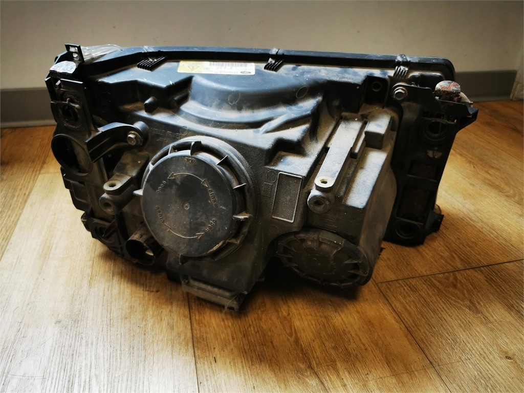 фото №12, Range rover sport l320 05-09 лампа левая перед ксенон комплектная xbc501773lzn