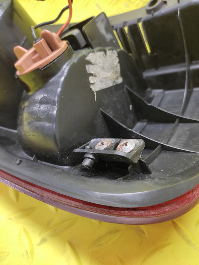 фото №5, Hyundai matrix лампа правий задня