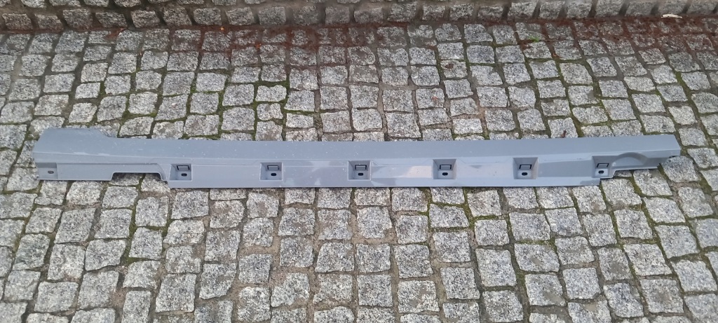 фото №1, Vw passat b8 молдинг порог правая 3g0853858f