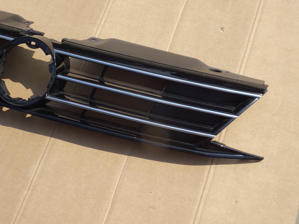 фото №3, Vw jetta lift решітка радіатора оригінал хром