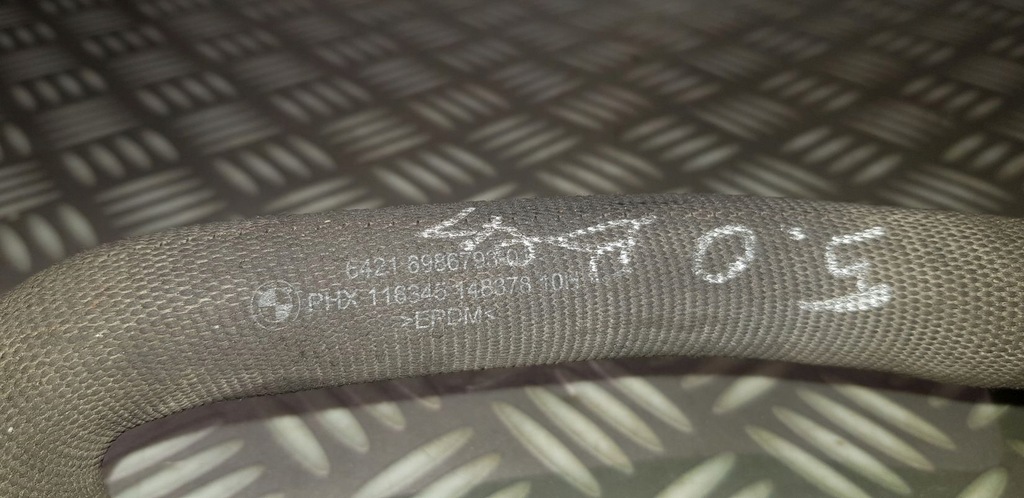 фото №6, Bmw e60 e61 e63 e64 4.8 v8 5.0 ben n62 шланг резиновый труба wąż wody 6986793