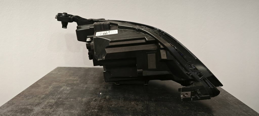 фото №4, Лампа ліва передня лівий перед renault r5 e-tech 260600116r