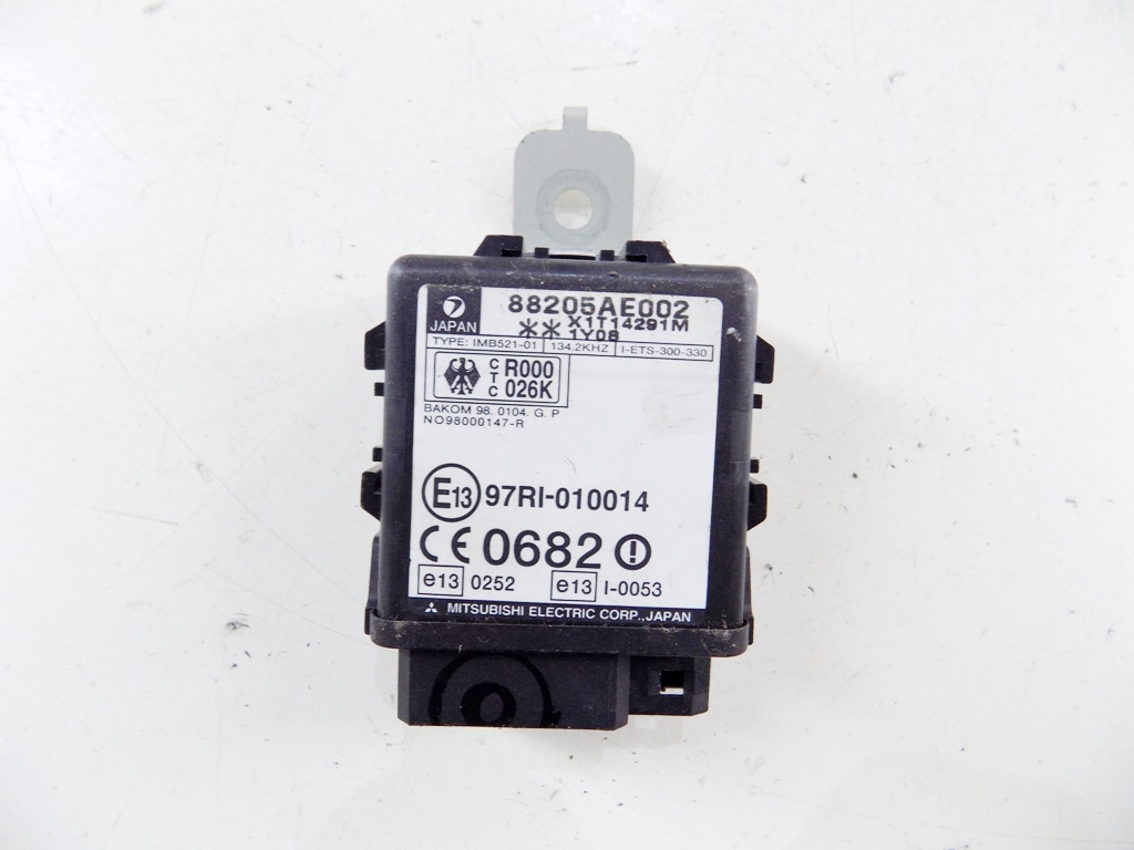 фото №1, Subaru legacy outback ii 01r 2.5 реле