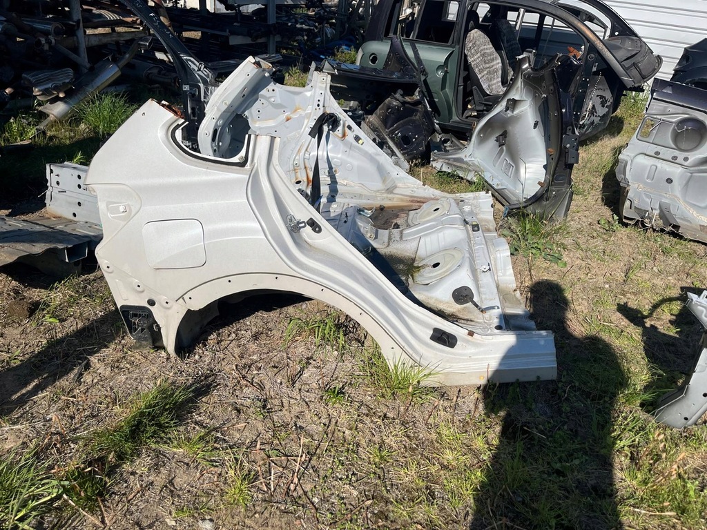 фото №1, Четверть правый задняя subaru xv 11r.