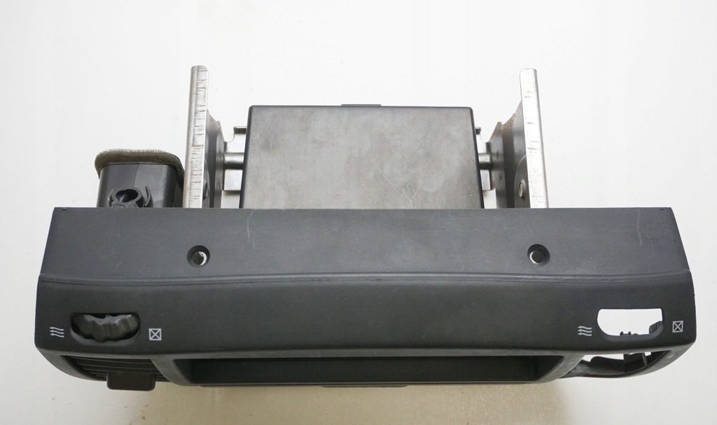 фото №4, Рамка радио решётка средняя nissan micra k12