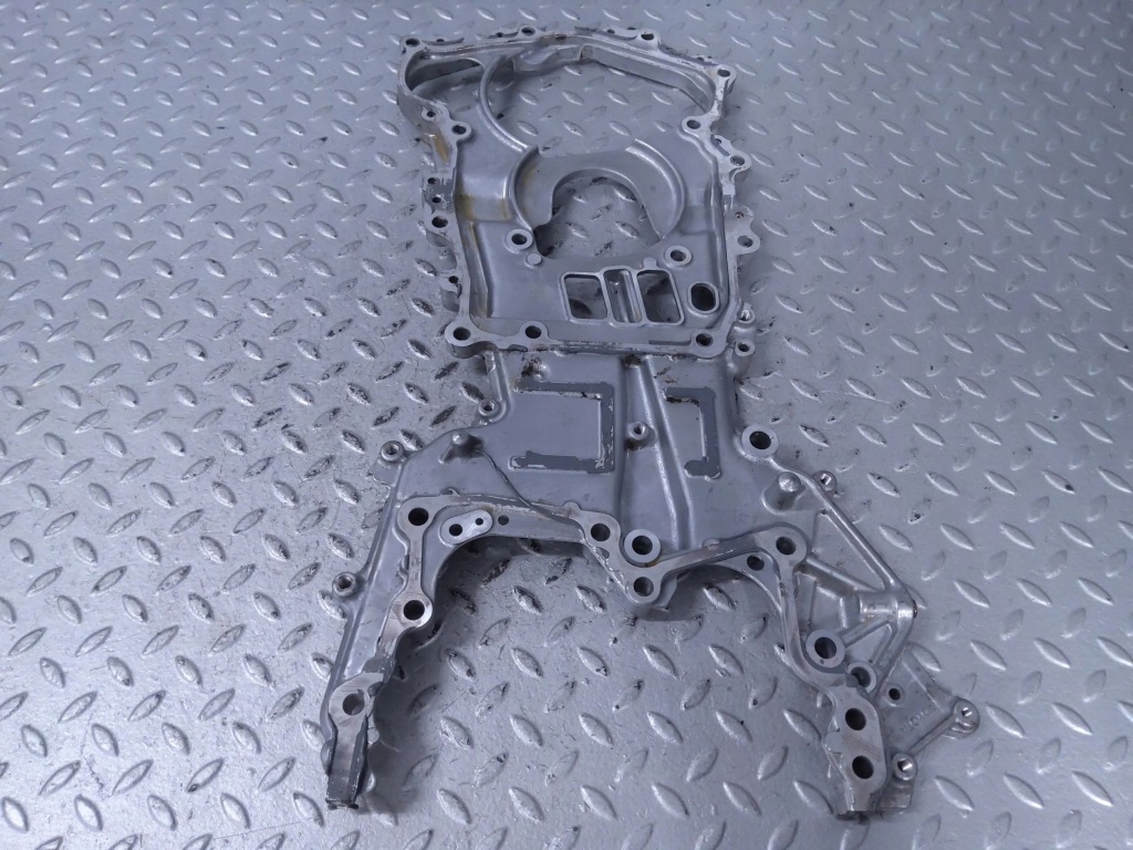 Часть двигателя toyota yaris xp210 1131015010 Недорого