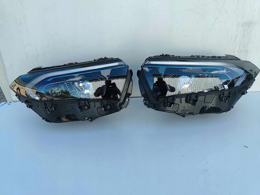 Купити Mercedes eqa eqb w243 фара правий ліва перед передня full led 3399
