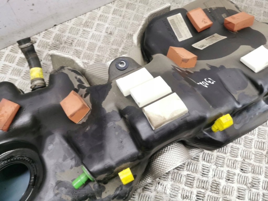 Бак топлива land rover range rover velar m8a29k007da Недорого