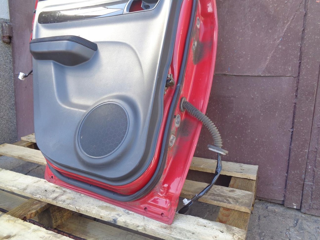 фото №7, Дверь левая задняя задние suzuki swift iv mk6 5d 2004- лак: z9t