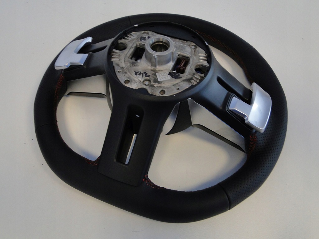 фото №10, Mercedes повітропровід amg шкіра czerwona nić + подушка c klasa 206 w206 s206