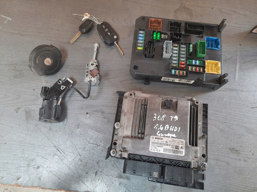 фото №5, Peugeot 308 ii t9 1.6bhdi бортовой компьютер блок управления bsi ключи набор стартовый